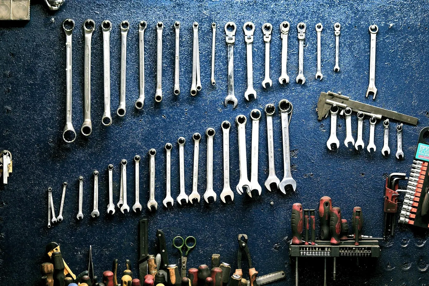 Tools and hardware